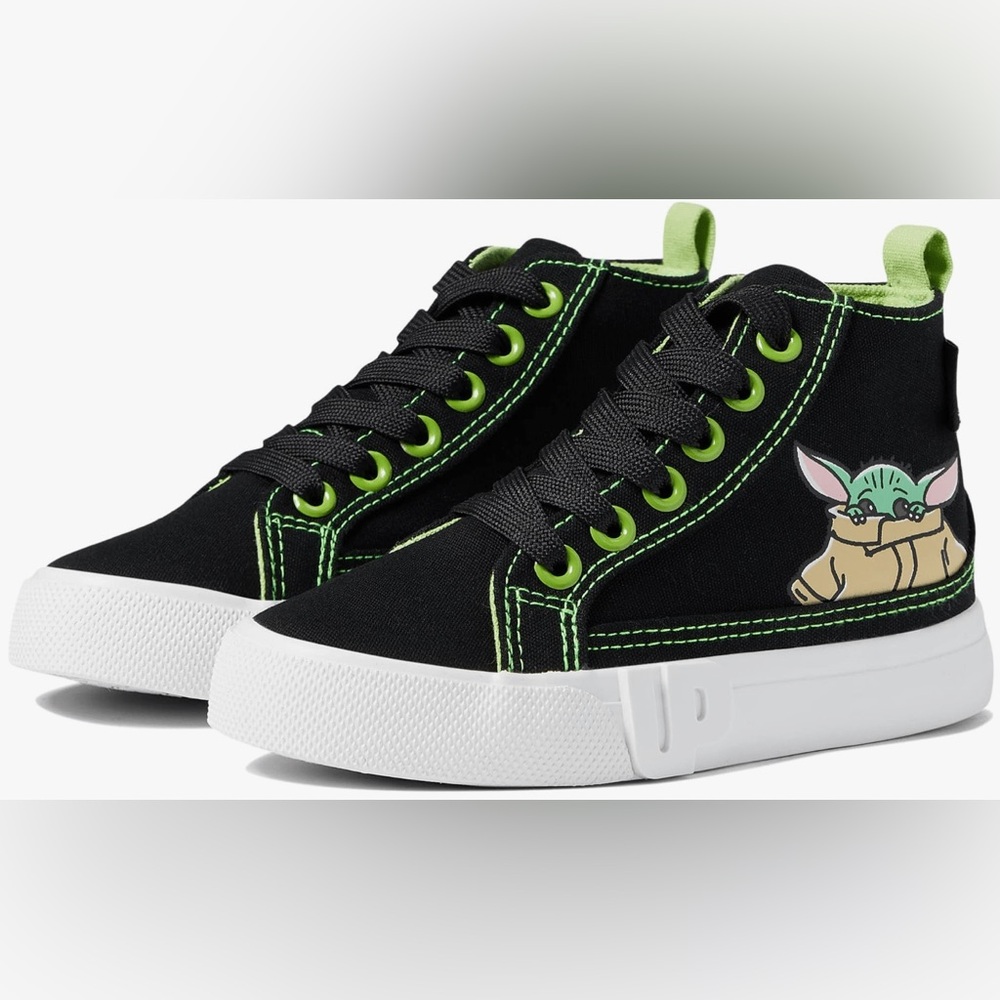 NIB KIDS GROUND UP STAR WARS SNEAKERS